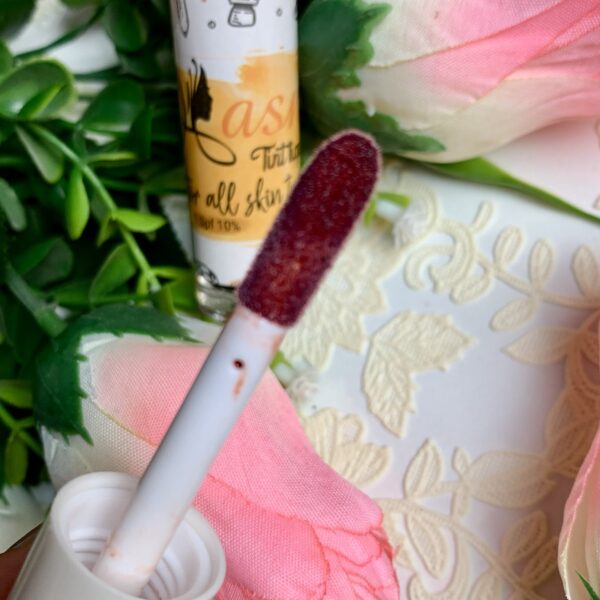 Liquid Matte Tint With Brush-Peachy 🍑 التنت المشمشي بفرشة