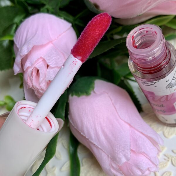 Liquid Matte Tint Brush-Pink 🌷 التنت البينك بفرشة